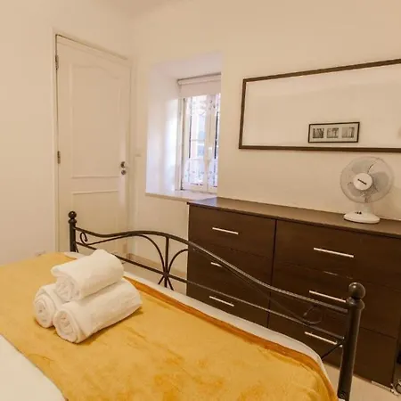 2 Bedroom Close To Timeout Market By Innkeeper * Лиссабон